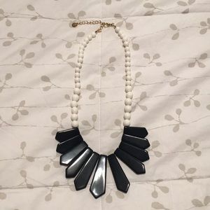 Enamel white beaded necklace with navy disks